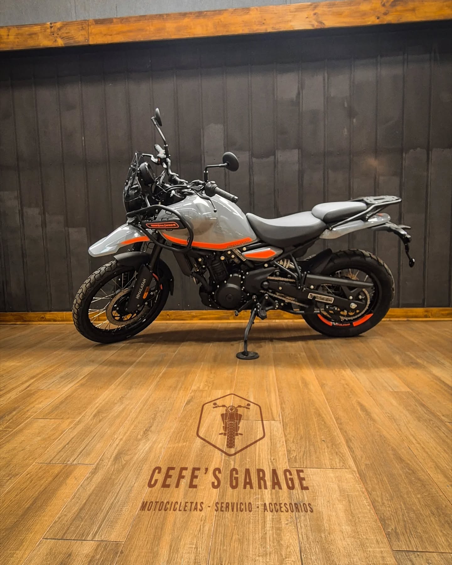 Royal Enfield Himalayan 450 - Imagen 1