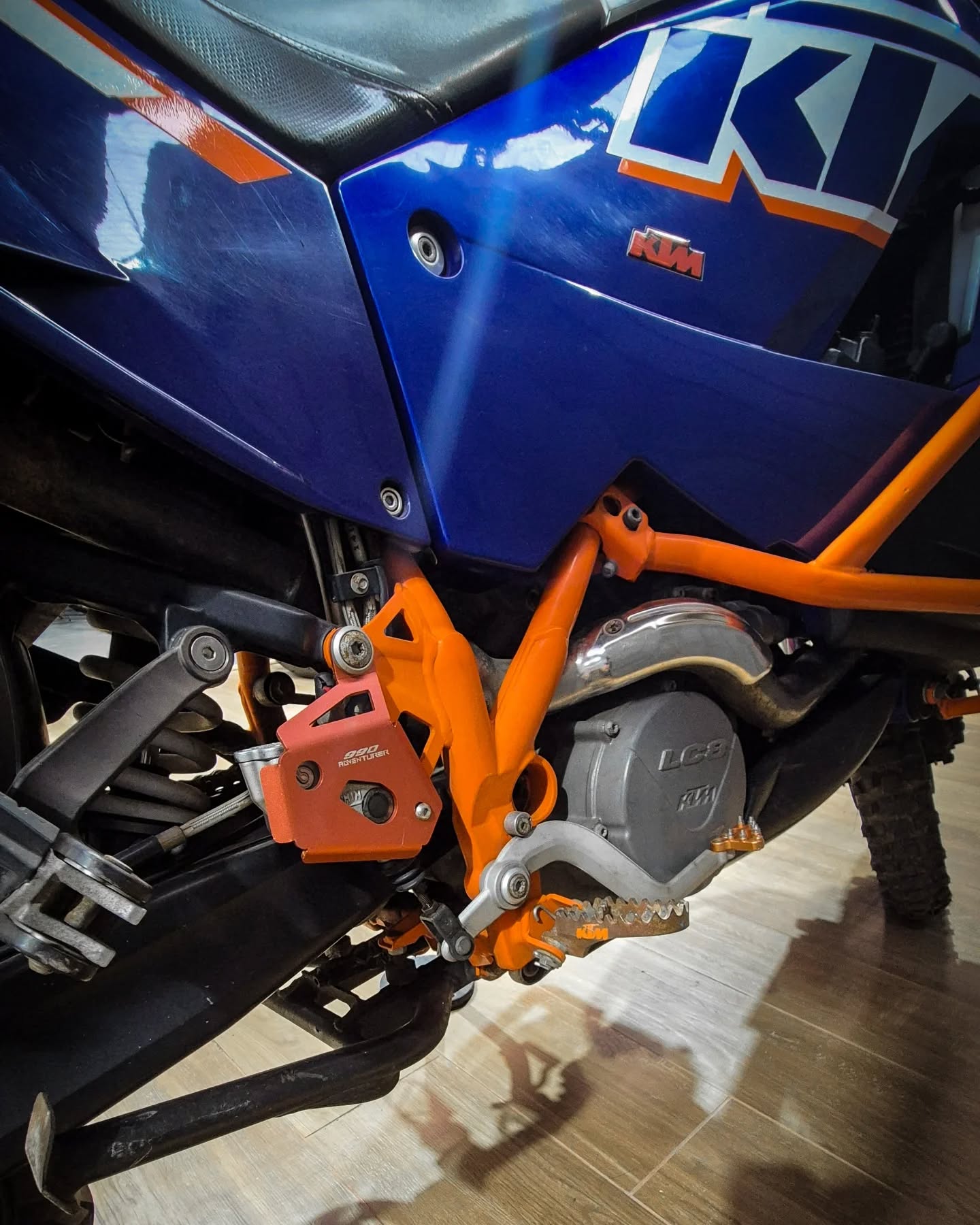 KTM 990 Adventure 2012 - Imagen 6