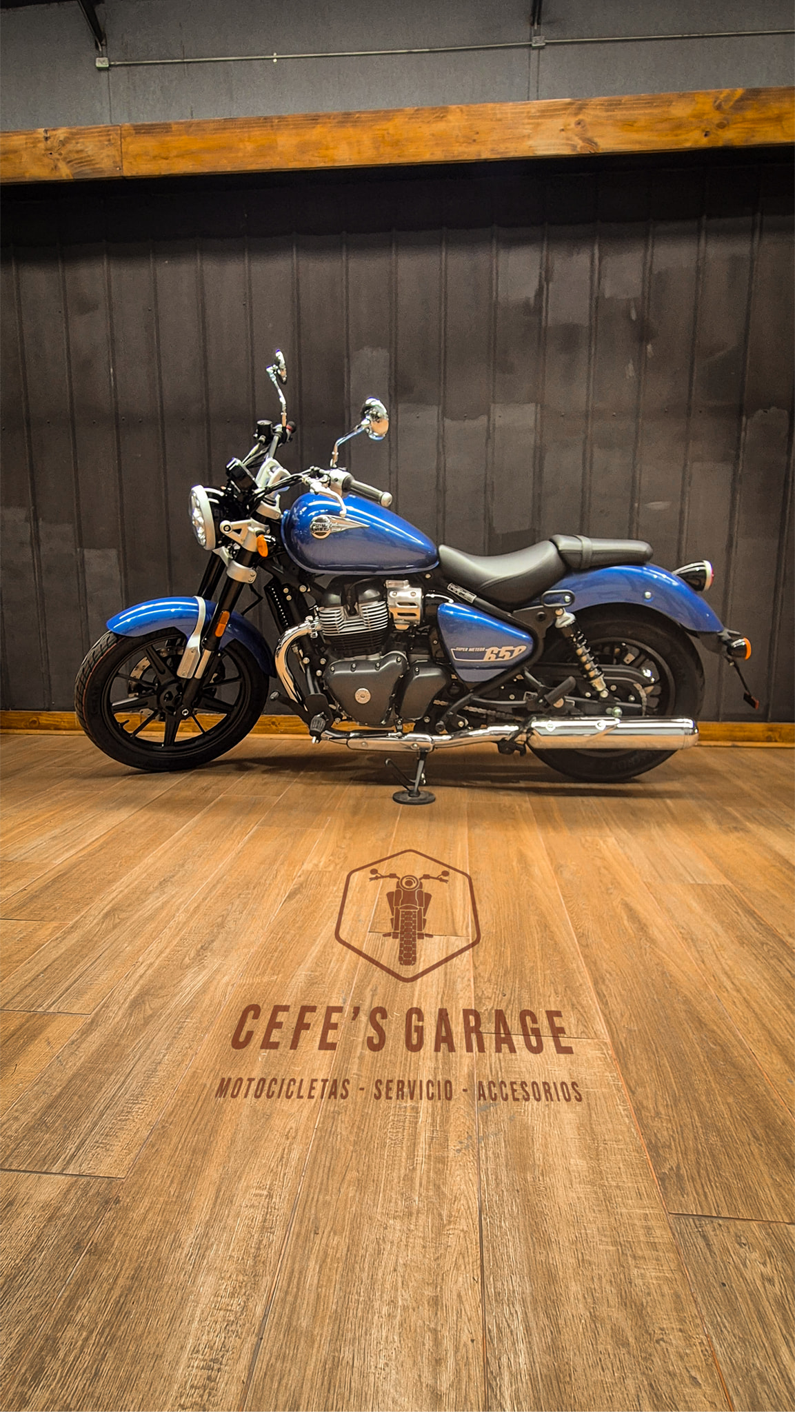 Royal Enfield Super Meteor 650 2025 - Imagen 1