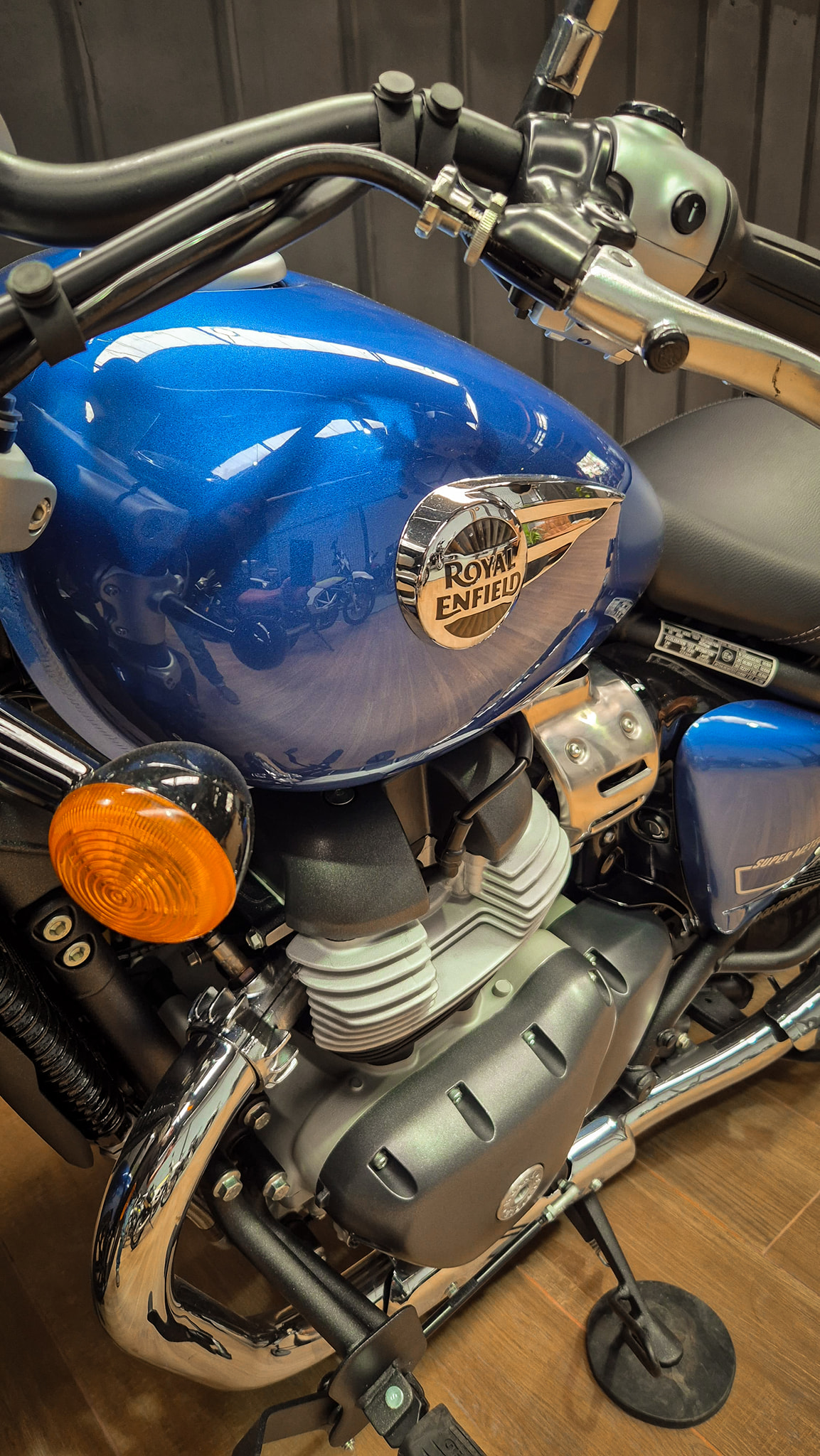 Royal Enfield Super Meteor 650 2025 - Imagen 2