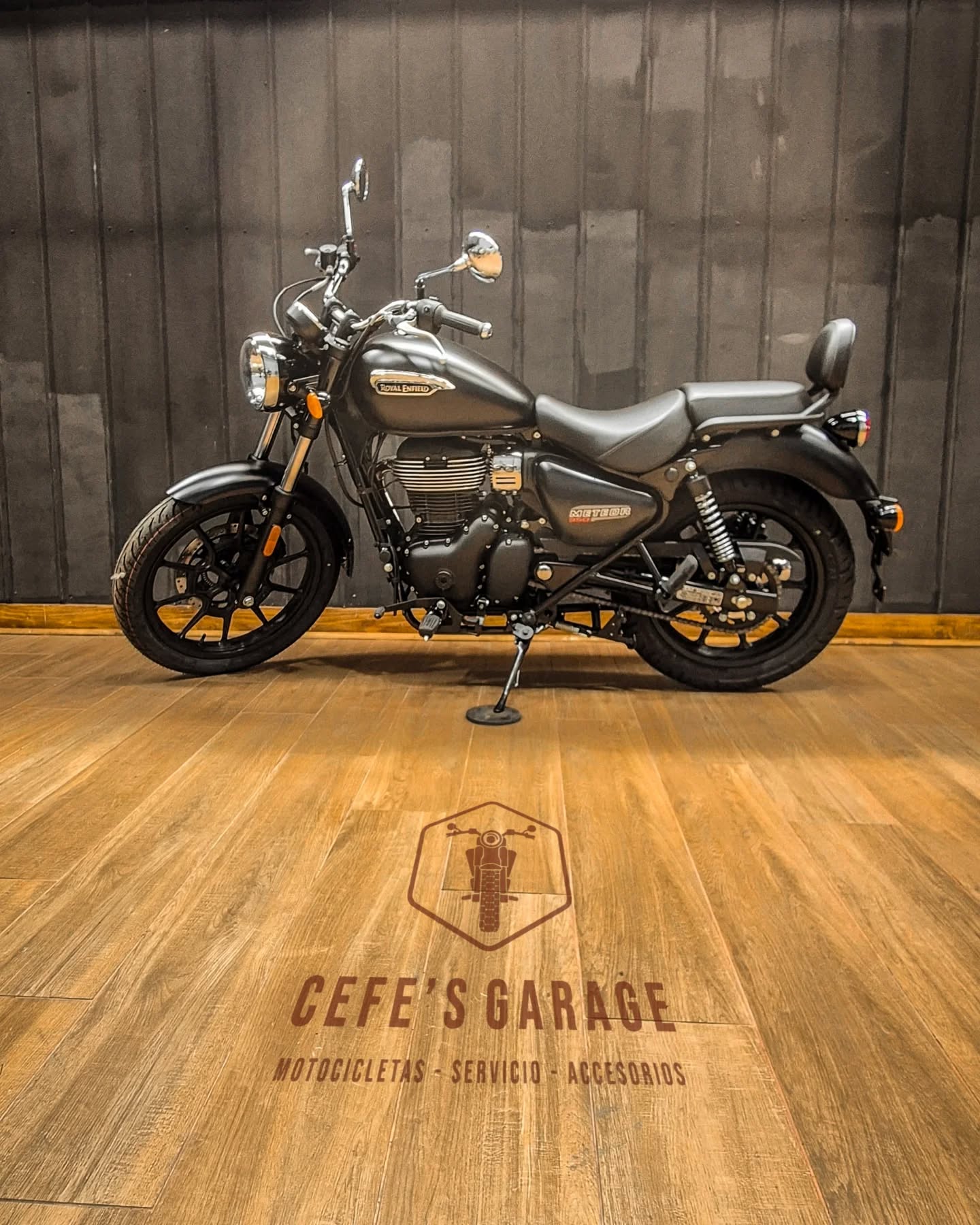 RE Meteor 350 – Imagen 1