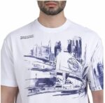 ROYAL ENFIELD POLERA CON ESTAMPADO GRAFICO CITYSCAPE - Imagen 3