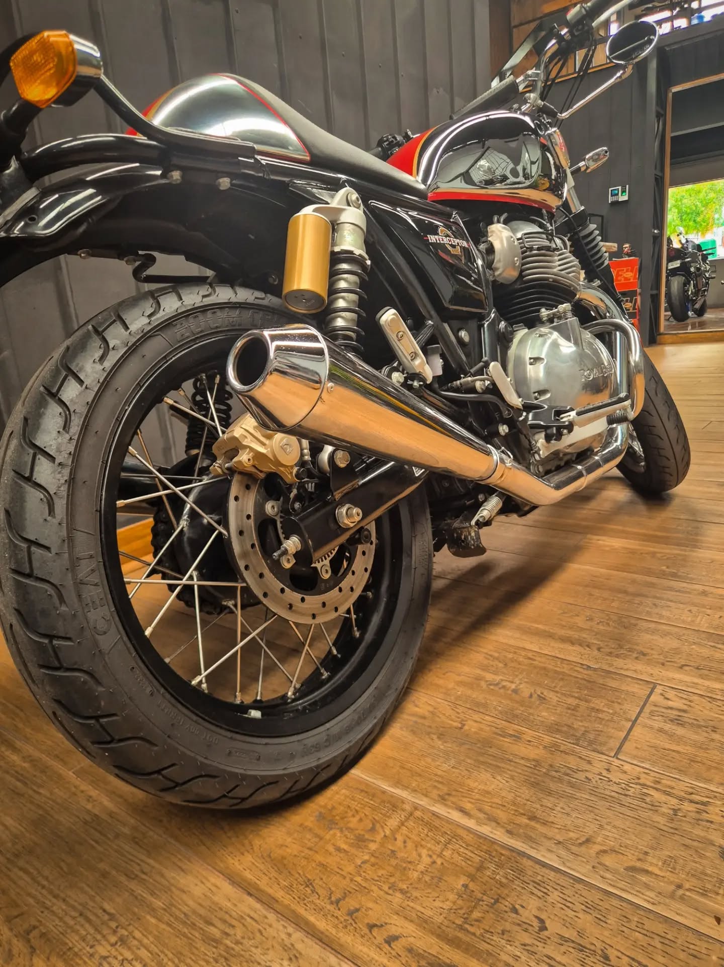 Royal Enfield Interceptor 650 2023
